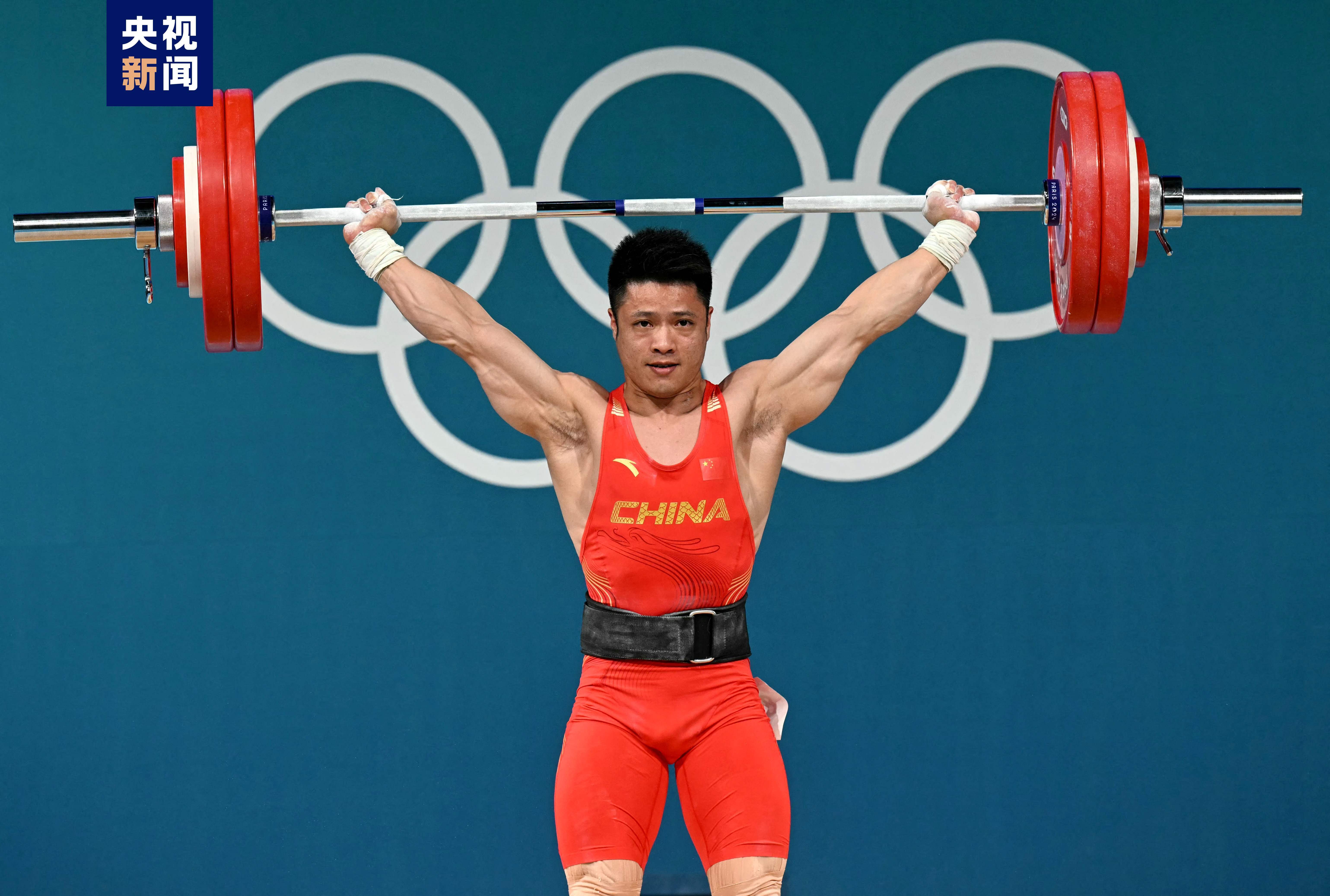 法国选手实力抢夺！举重先锋风华再现