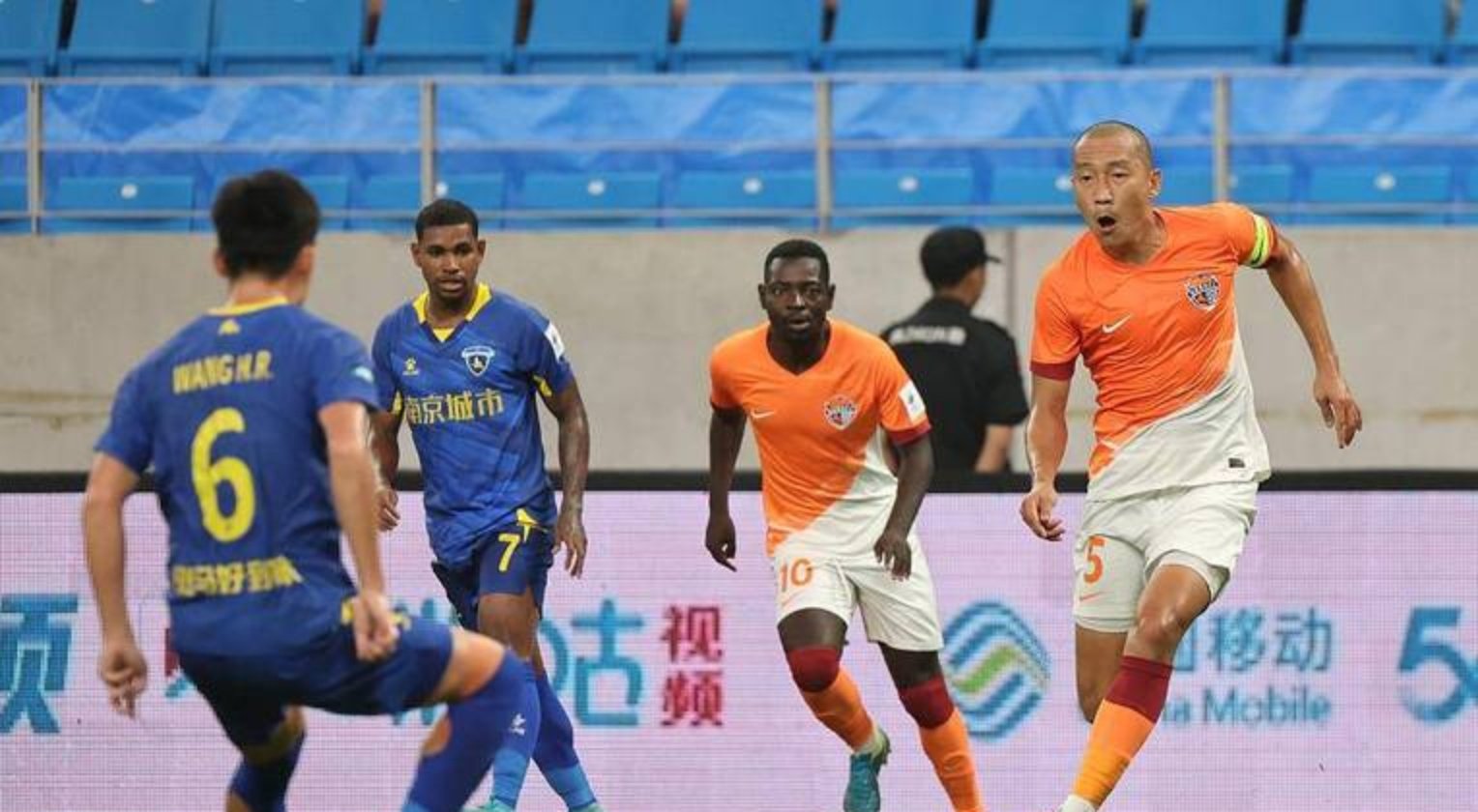 球队士气低落近期表现失去稳定性 球队士气低落近期表现失去稳定性