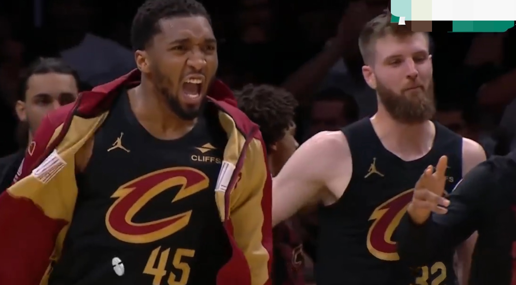 关于黄蜂惨败热火,罗齐尔状态低迷的信息 关于黄蜂惨败热火,罗齐尔状态低迷的信息