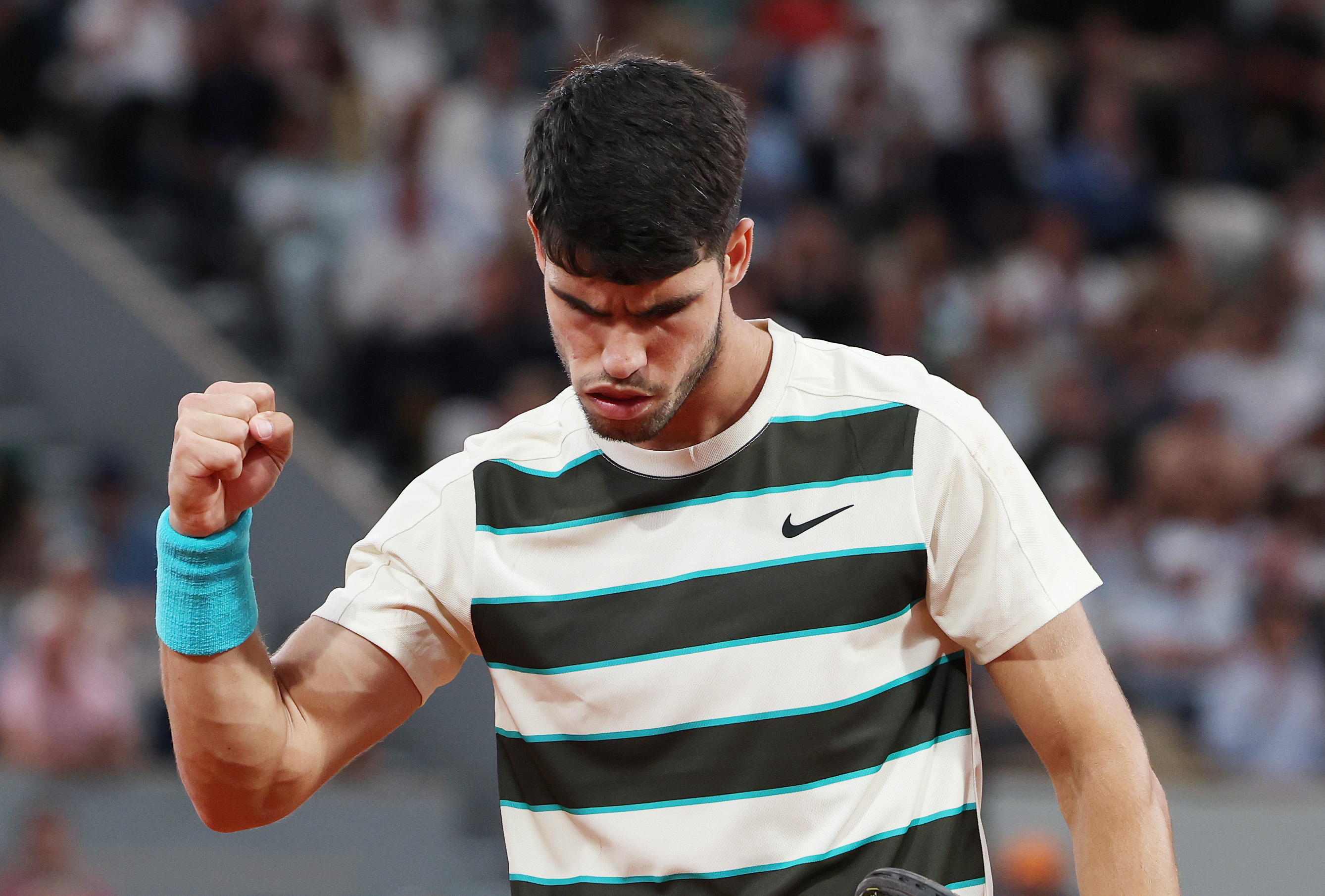 开云官方app入口-法网绝杀拉沃尔杯，阿尔卡拉斯关键制胜